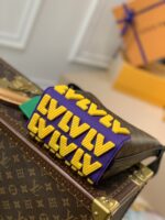 Louis Vuitton Cruiser Handbags-25*22.5*13CM - Image 4