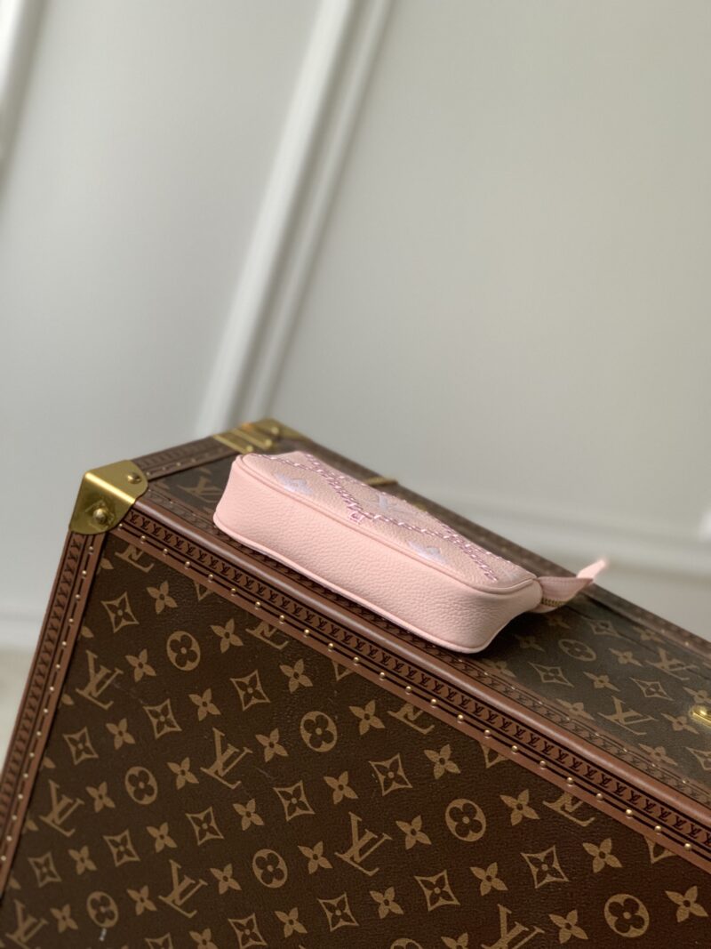 Louis Vuitton Mini Pochette Accessoires-15*9.5*3CM - Image 7