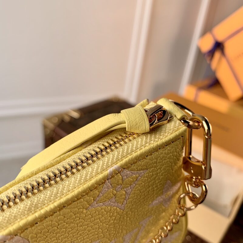 Louis Vuitton Mini Pochette Accessoires-15*9.5*3CM - Image 9