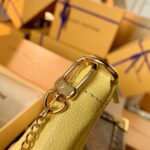Louis Vuitton Mini Pochette Accessoires-15*9.5*3CM - Image 8