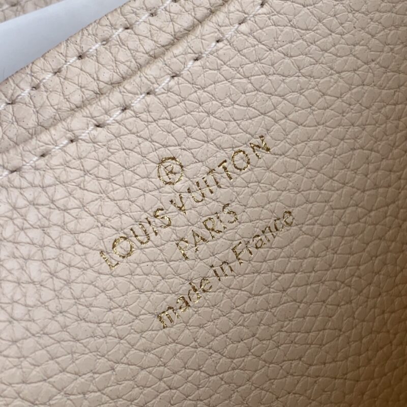 Louis Vuitton By The Pool Zippy Wallet-11*8.5*12CM - Image 4