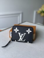 Louis Vuitton Zippy Wallet-11*8.5*12CM