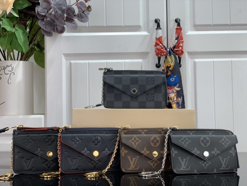 Louis Vuitton Wallet-M60167 - Image 2