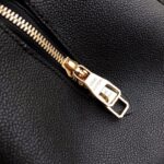 Louis Vuitton Montaigne MM-33*23*15CM - Image 9