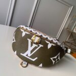 Louis Vuitton Bum Bag-37*14*13CM