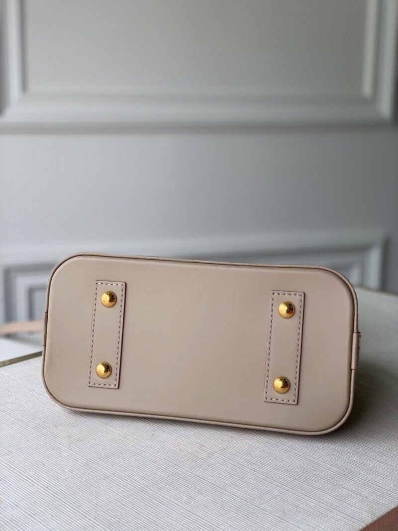 Louis Vuitton Alma BB-25*19*12CM - Image 4