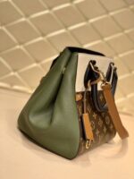 Louis Vuitton Fold Tote Bag-35*40*17CM - Image 4