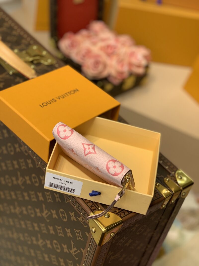 Louis Vuitton By The Pool Zippy Wallet-11*8.5*12CM - Image 3