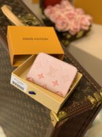 Louis Vuitton By The Pool Zippy Wallet-11*8.5*12CM