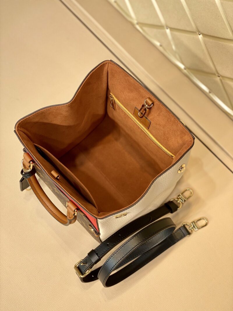Louis Vuitton Fold Tote Bag-35*40*17CM - Image 3
