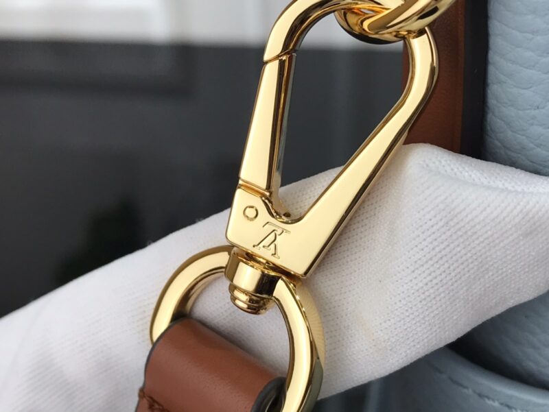 Louis Vuitton On My Side Tote Bag-M57728-31*25*14CM - Image 8