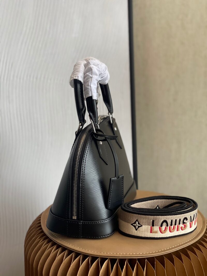 Louis Vuitton Alma BB-25*19*12CM - Image 4