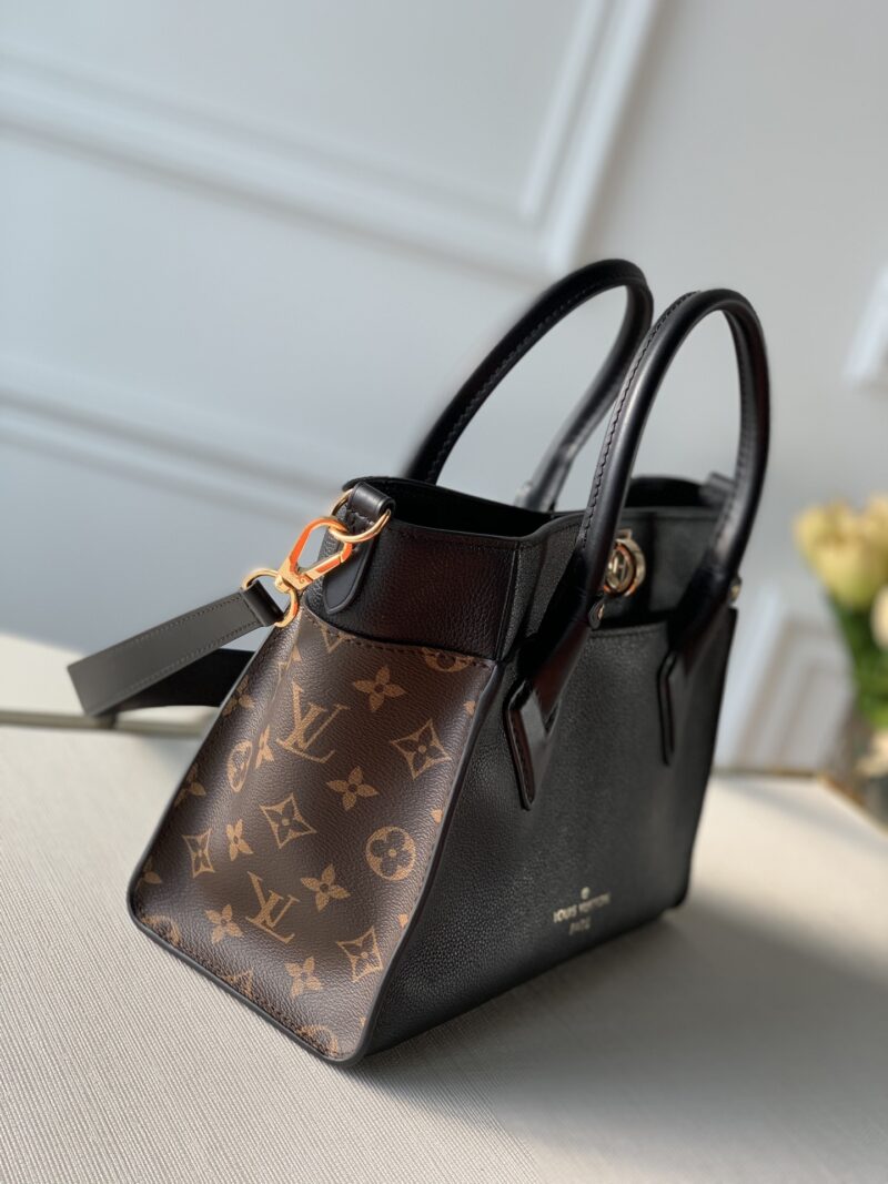 Louis Vuitton On My Side Tote Bag-M57728-31*25*14CM - Image 7