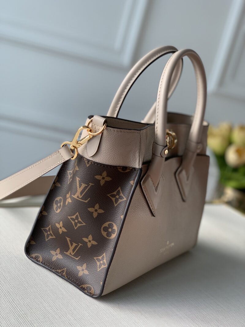 Louis Vuitton On My Side Tote Bag-M57728-31*25*14CM - Image 3