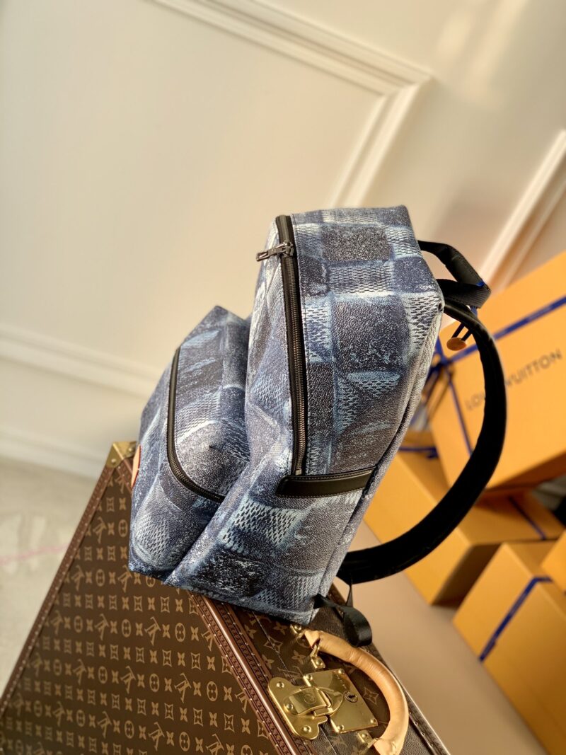 Louis Vuitton Discovery Backpsck-37*40*20 CM - Image 4