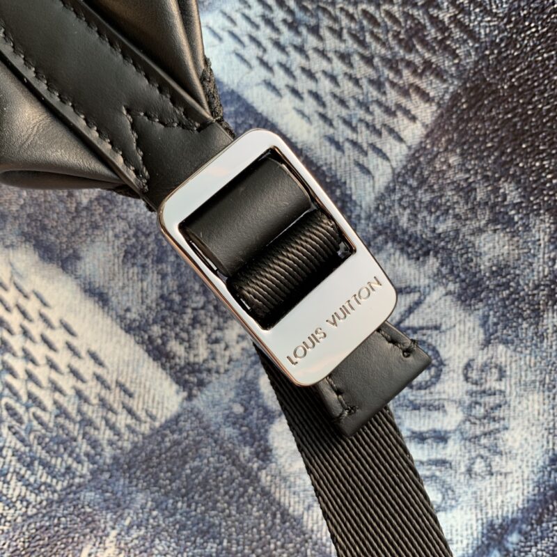 Louis Vuitton Discovery Backpsck-37*40*20 CM - Image 6