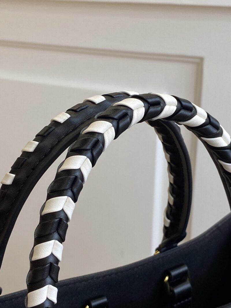 Louis Vuitton Onthego Handbag-41*34*19CM(NO BOX） - Image 3