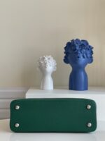 Louis Vuitton Capucines Bag-31.5*20*11CM - Image 4