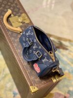 Louis Vuitton Everyday Bag-21×9×12CM - Image 3