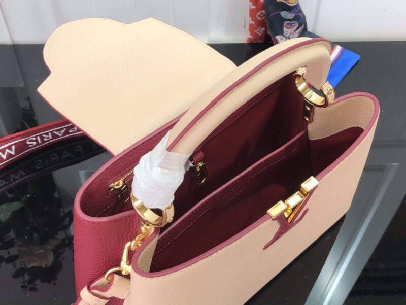 Louis Vuitton Capucines Bag-31.5*20*11CM - Image 9