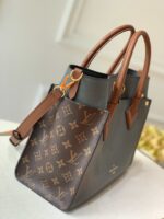 Louis Vuitton On My Side Tote Bag-31*25*14CM - Image 4