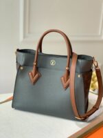 Louis Vuitton On My Side Tote Bag-31*25*14CM - Image 7