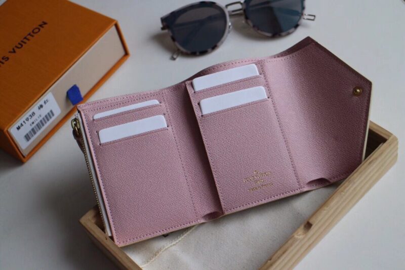 Louis Vuitton Victorine Wallet-12*9.5*1.5CM - Image 7