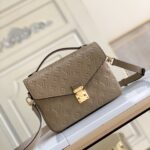 Louis Vuitton Pochette Metis Handbags-25*19*7CM