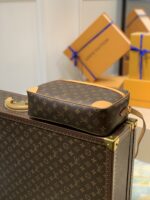 Louis Vuitton Vintage Camera Handbags -M51274 -27*17*7CM - Image 7