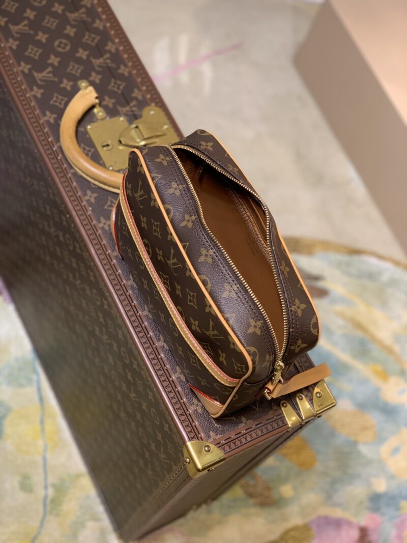 Louis Vuitton Vintage Camera Handbags -M51274 -23.5*15.5*5.5CM - Image 2