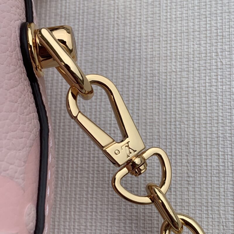 Louis Vuitton Marshmallow Hobo-24*22*13CM - Image 4