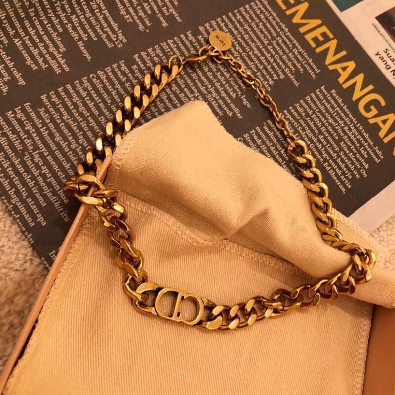 Diro Necklace - Image 4