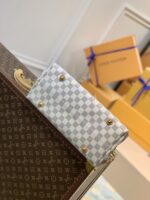 Louis Vuitton Neverfull N41179-31 x 28 x 15CM - Image 3