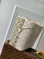 Louis Vuitton Neverfull M46102-32*29*17CM - Image 4
