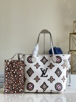Louis Vuitton Neverfull Wild At Heart-32*29*17CM - Image 3