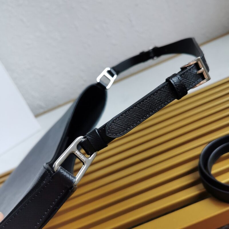 Prada Cleo Handbags-30X18.5X4CM - Image 4