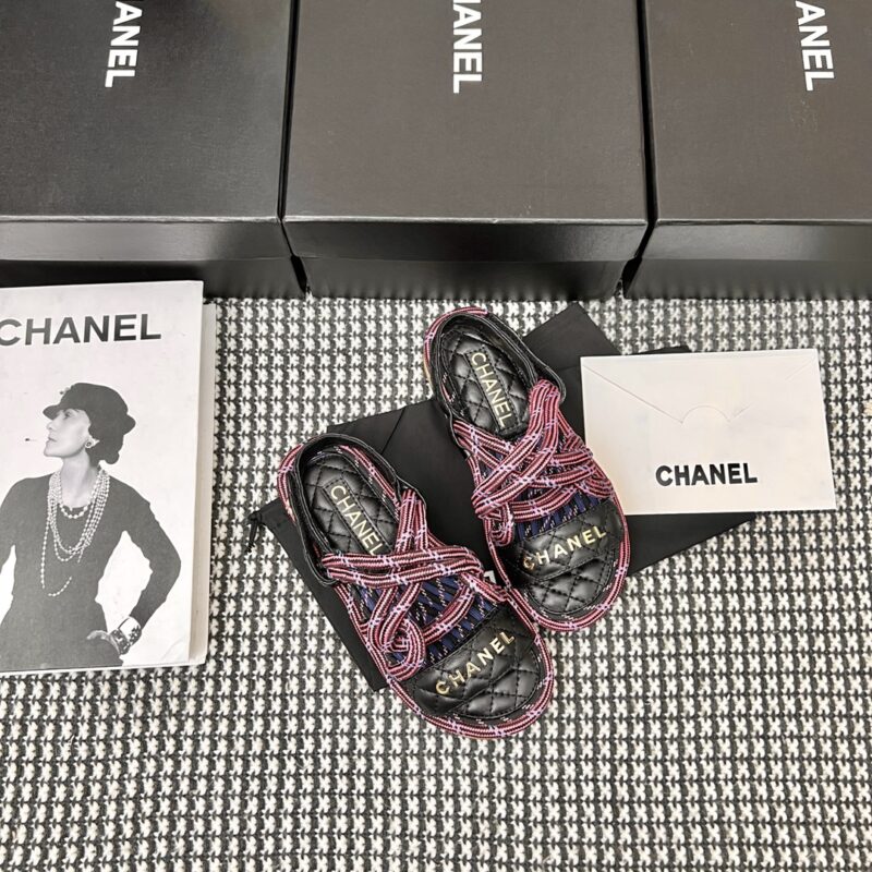 Ch@nel 2022SS Slides - Image 8