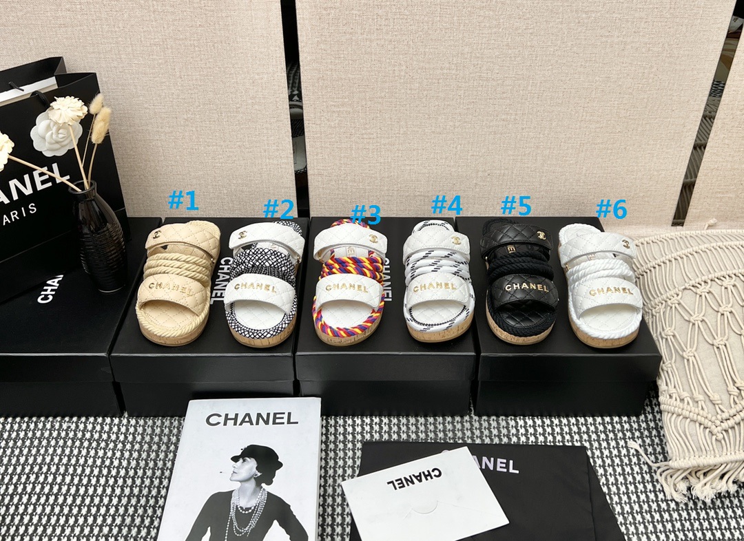 qw-2965443_15_.jpg Ch@nel 2022SS Slides - Image 1