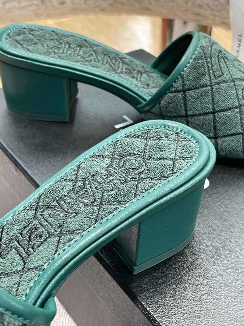 Ch@nel 2022ss Slides - Image 2