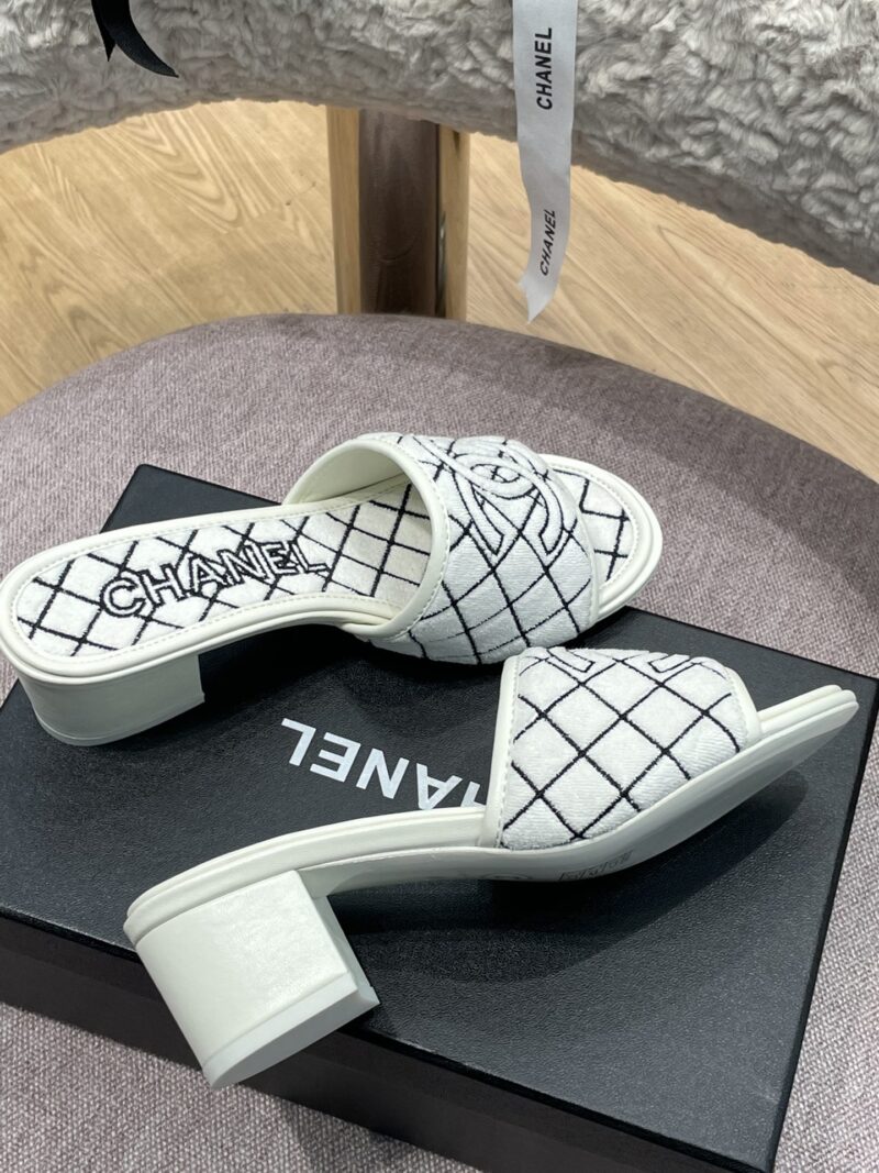 Ch@nel 2022ss Slides - Image 8