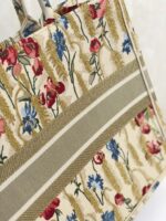 Diro Book Tote Bags-42*32*5CM - Image 5