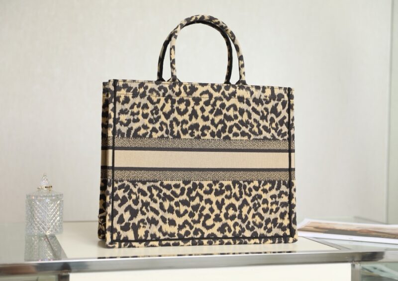 Diro Book Tote Bags-42*32*5CM - Image 5