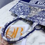 Diro Book Tote Bags-42*32*5CM - Image 7