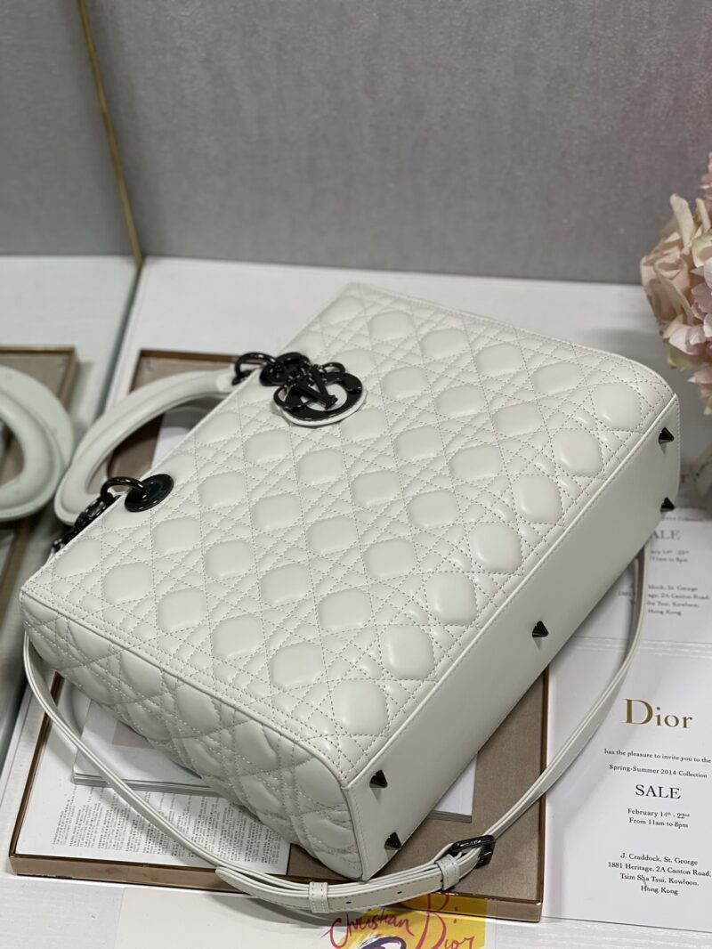 Lady Diro Handle Bags - Image 11