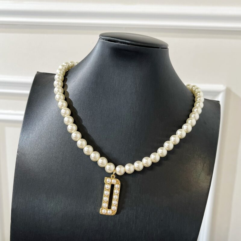 Diro Necklace - Image 3