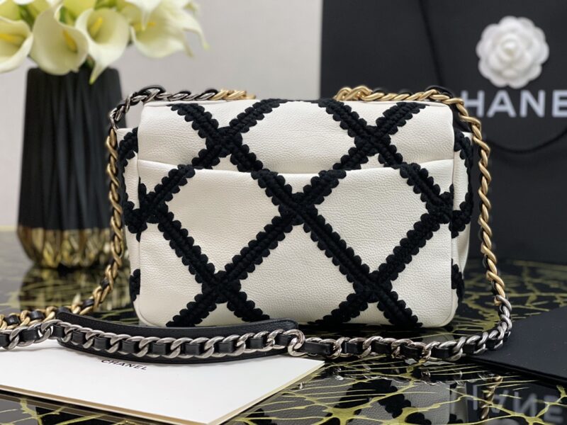 Ch@nel 19 Flap Bag-16*26*9CM - Image 3