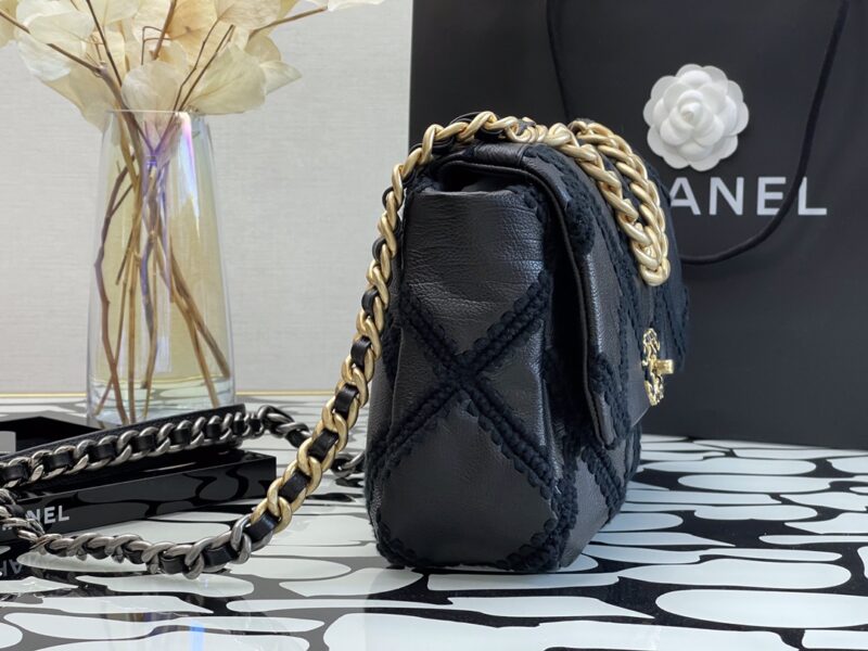 Ch@nel 19 Flap Bag-16*26*9CM - Image 8