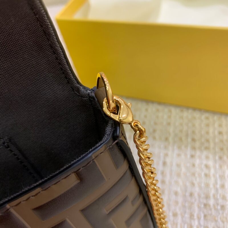 FendI Chian Bag-22x12x3CM - Image 4