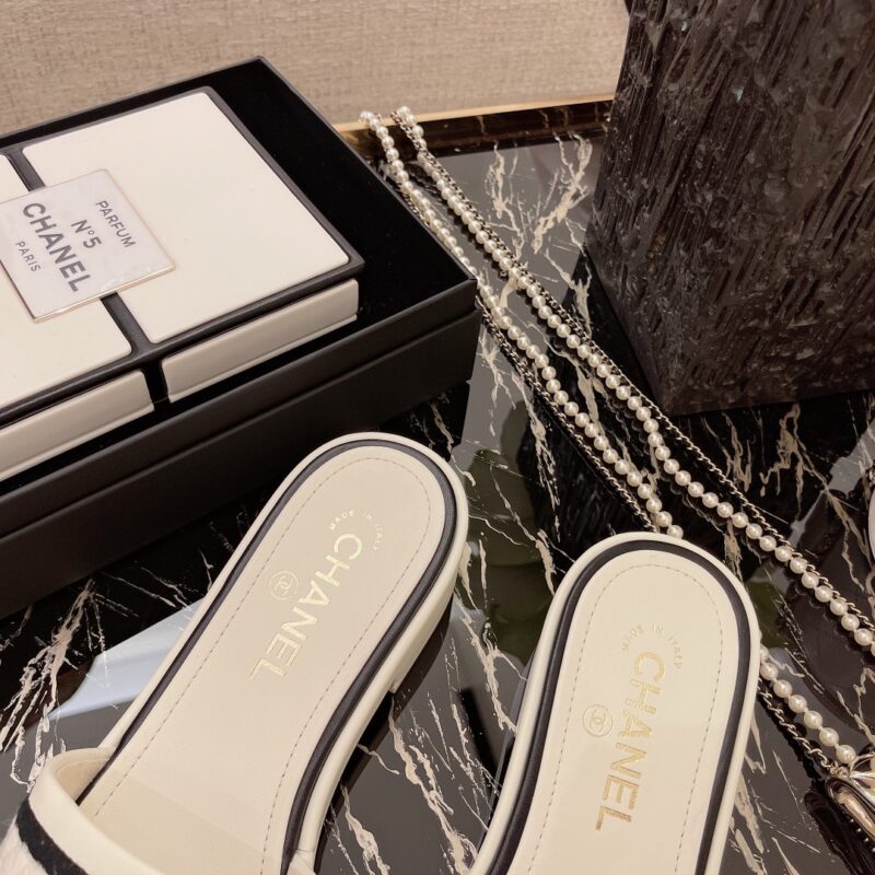 Ch@nel Slides - Image 3