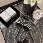 Ch@nel Slides - Image 3